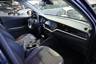Kia Niro   1.6 GDi HEV 104kW 141CV Drive