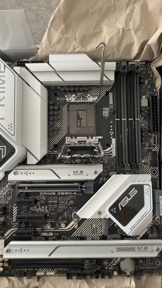 PLACA BASE: ASUS PRIME Z690-A
