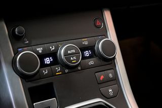 Land-Rover Range Rover Evoque 2.0L TD4 Diesel 110kW 150CV 4x4 SE