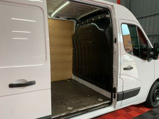 Renault Master 2018 L2H2 etiqueta C