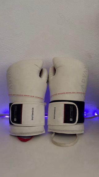Guantes Boxeo Outshock Blancos 14 oz