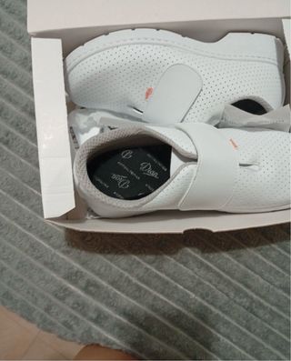 Zapatos Dian Blancos de Trabajo