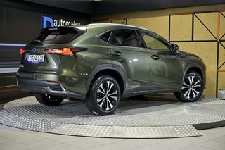 Lexus NX 2.5 300h Premium 2WD