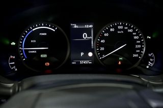 Lexus NX 2.5 300h Premium 2WD