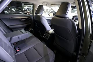 Lexus NX 2.5 300h Premium 2WD