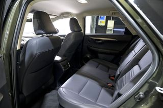 Lexus NX 2.5 300h Premium 2WD