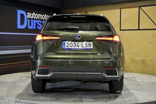 Lexus NX 2.5 300h Premium 2WD