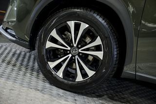 Lexus NX 2.5 300h Premium 2WD