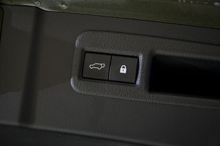 Lexus NX 2.5 300h Premium 2WD