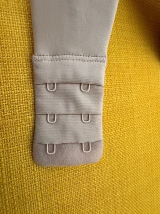 Sujetador sin tirantes Wonderbra.