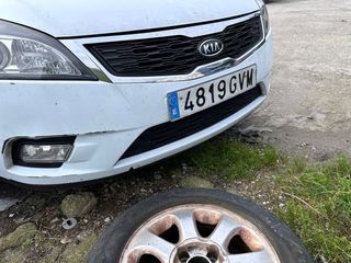 Paragolpes Delantero Kia Ceed