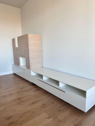 Mueble TV Banak modular blanco y marrón