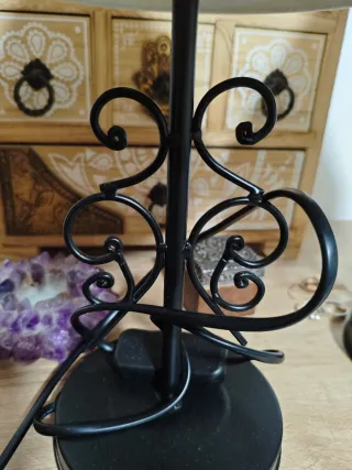 Lámpara de mesa tela y metal