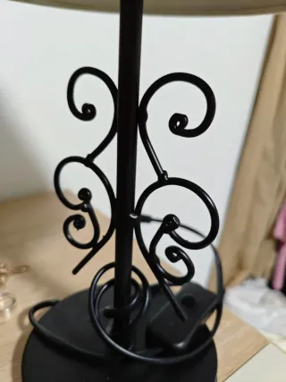 Lámpara de mesa tela y metal