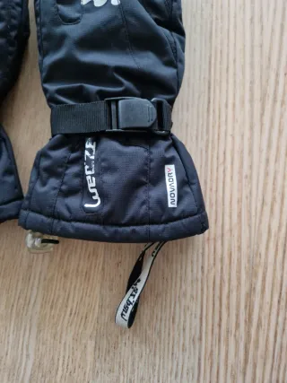 Manoplas guantes nieve Wedze negras,