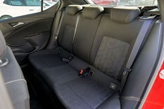 Opel Astra   1.6 CDTi SS 81kW 110CV 120 Aniversari