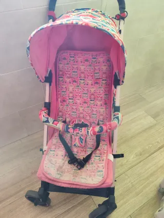 Silla de paseo floral