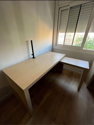 Escritorio IKEA MALM