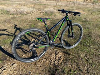 Bicicleta Scott Scale 935