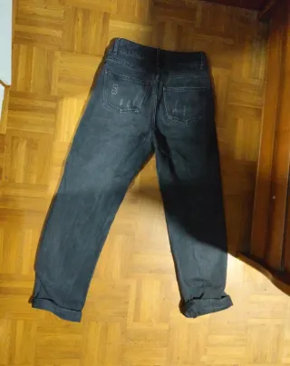 Pantalón vaquero negro Primark Talla S