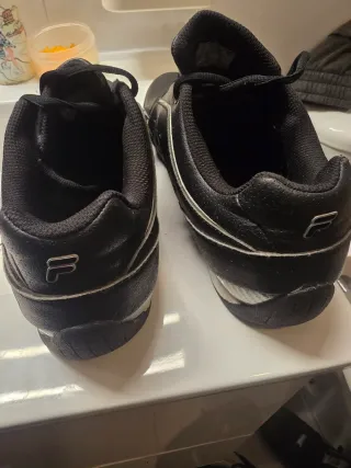Zapatos Fila Negros 42