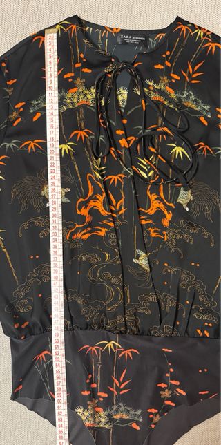 Body fluido estampado Zara