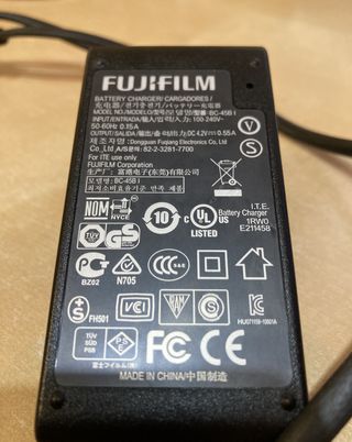 Cargador Fujifilm BC-45B Batería Cámara