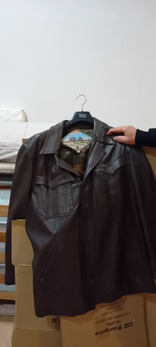 Chaqueta de piel hombre marrón