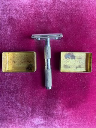 Maquinilla de afeitar ejército años 50