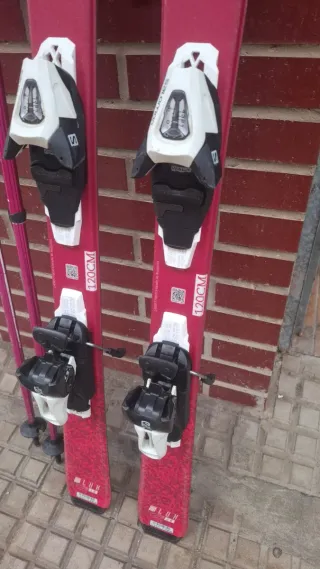 Esquís y bastones infantiles Salomon