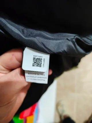 Chaqueta The North Face Verde y Negra