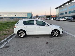 Opel Astra H cdti