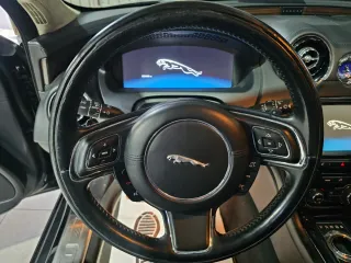 Jaguar XJ 2010
