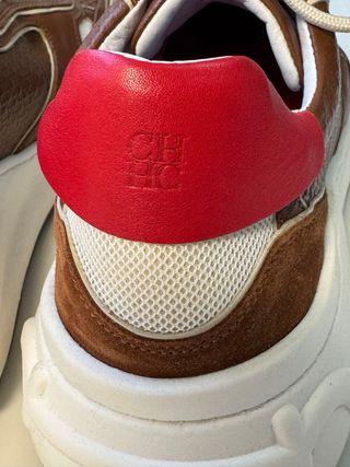 Zapatillas Carolina Herrera Piel Marrón y Rojo