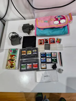 Nintendo DS Lite con 13 juegos