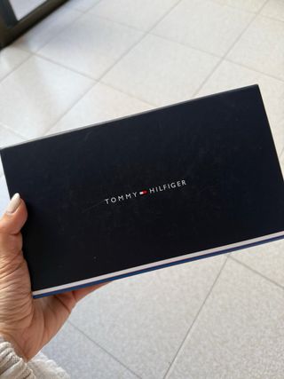 Cartera Tommy Hilfiger Negra Mujer