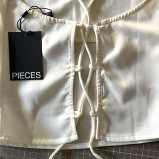 Top tirantes espalda cruzada ajustable, talla XS