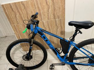Bicicleta Cube Azul