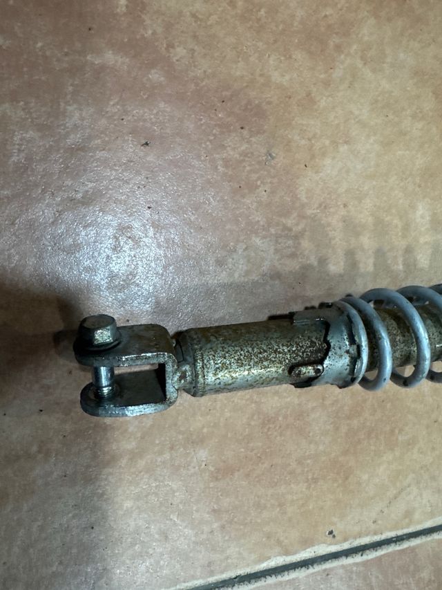 Amortiguadores Daelim S2 125 (2016)