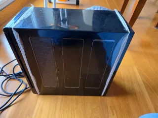 Sharkoon 8 Bay RAID Station