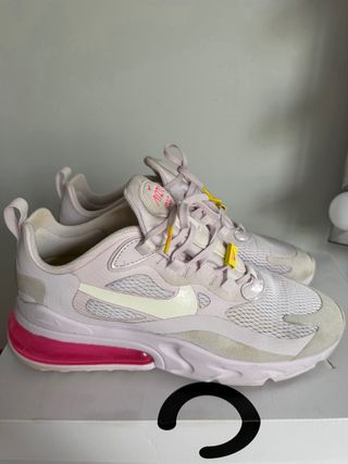 Nike Air Max 270 React Talla 40