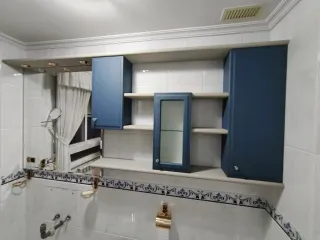 Mueble de baño con espejo