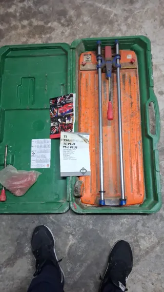 Cortadora de azulejos Rubi TS-60 se envia limpia..