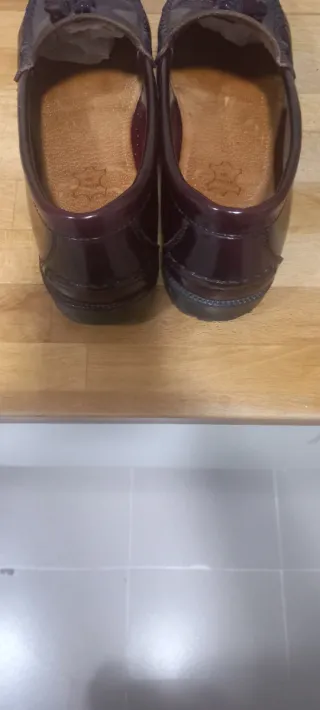 Zapatos Castellanos Burdeos Talla 44