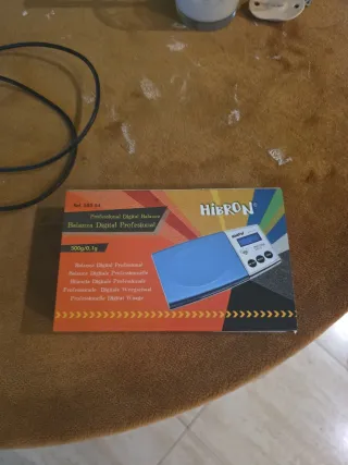 Balanza Digital Profesional Hi-Bron 500g/0.1g