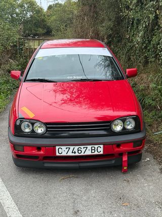 Parrilla Golf MK3