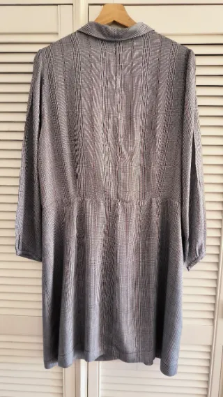 Vestido cruzado Violeta by Mango cuadros