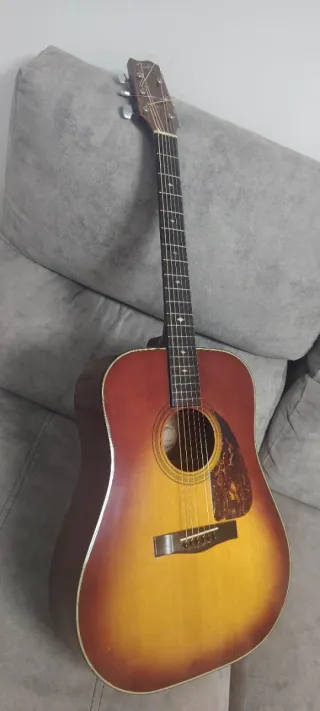 Guitarra Acústica Fender sunburst