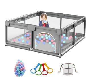 Parque de diversões infantil com bolas