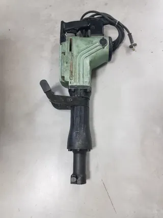 Martillo Hitachi H65SB